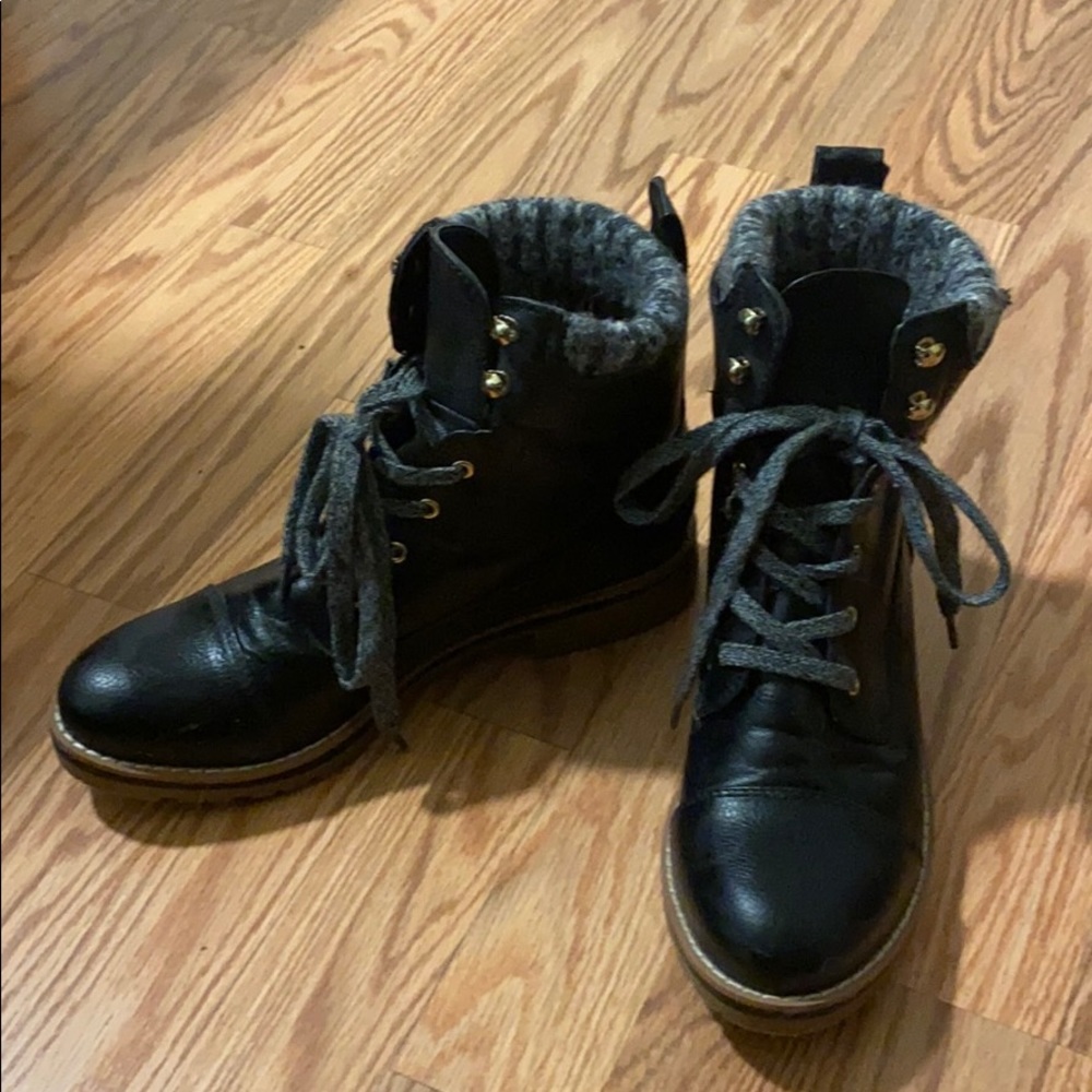 Tommy Hilfiger black ankle boots - Picture 2 of 3